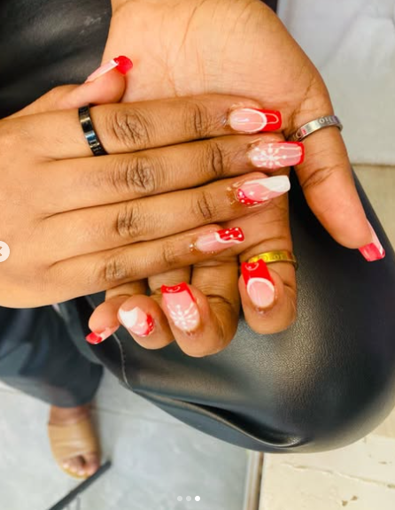 Muna’s Beauty Bar