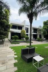 Villa Alpha International Hotel